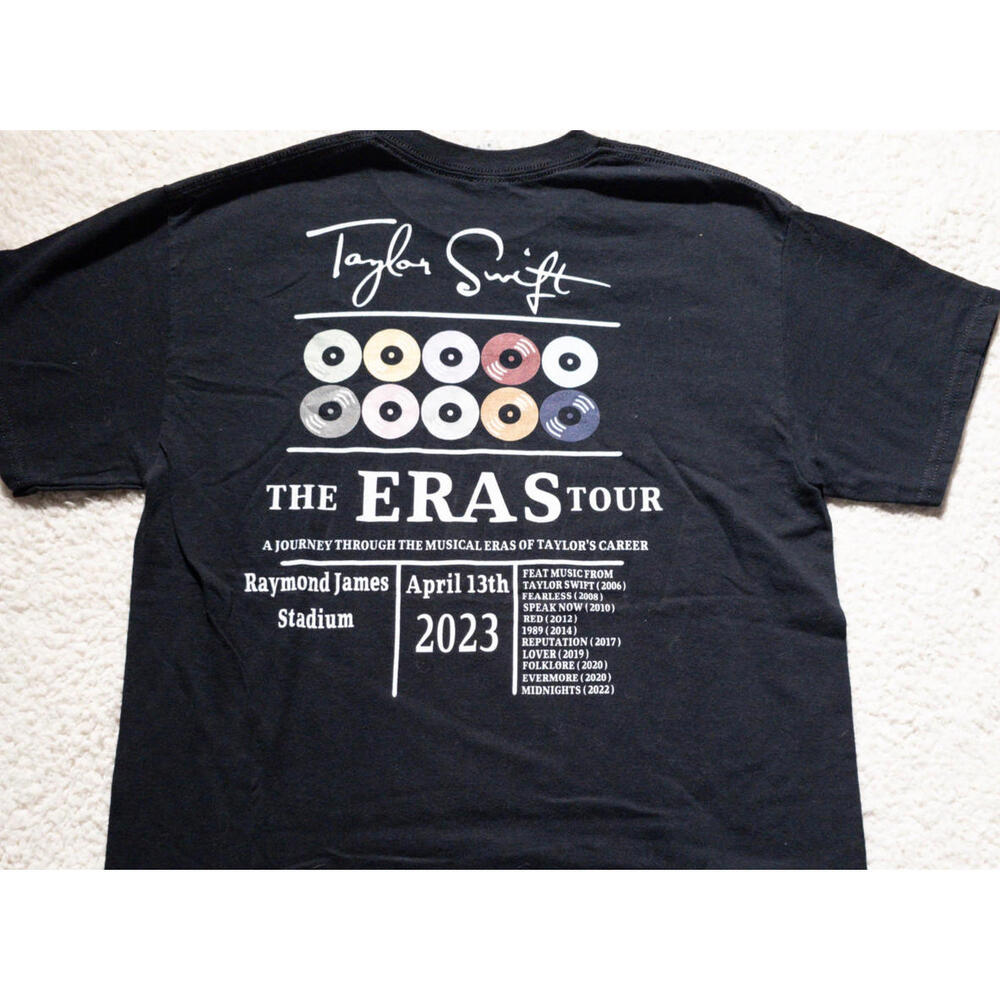 Taylor Swift THE ERAS TOUR 2023 Backprint T Shirt Gildan Heavy Cotton Black M